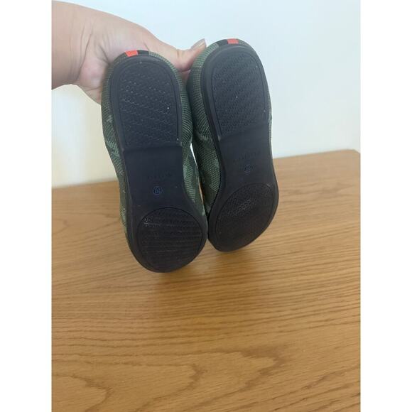 Rothy's The Loafer Olive Camo Size 7 - Picture 5 of 6